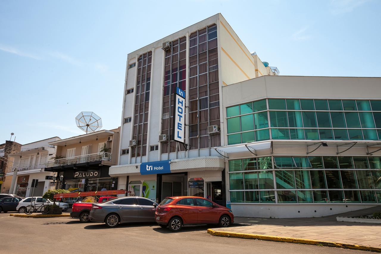 Tri Hotel Encantado Encantado  Luaran gambar