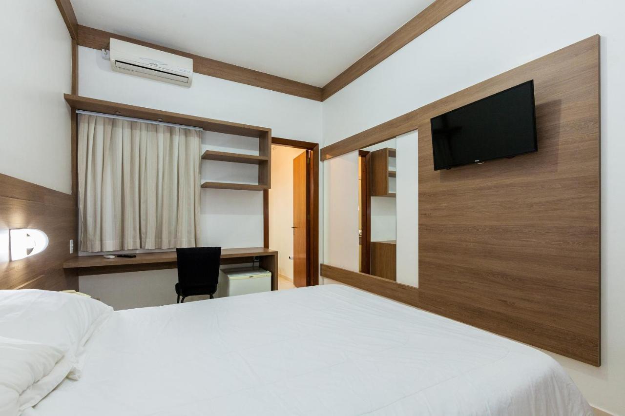 Tri Hotel Encantado Encantado  Luaran gambar